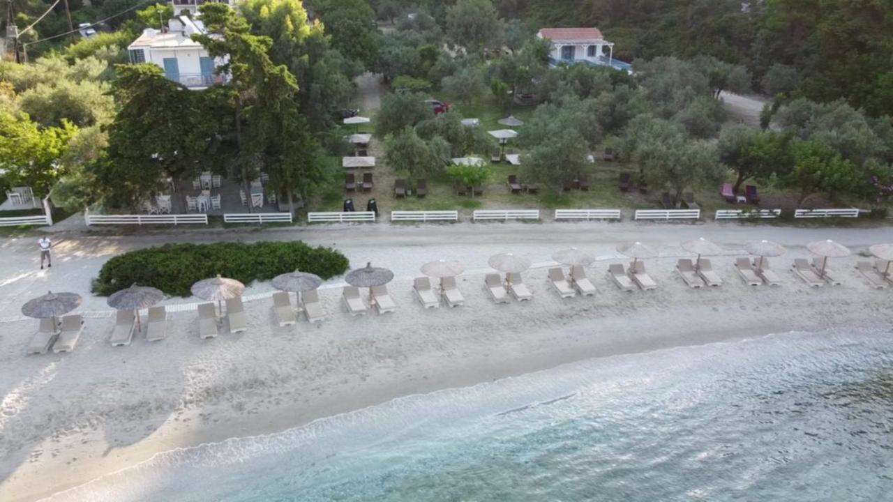Limnonari Beach Rooms Bandar Skopelos Luaran gambar